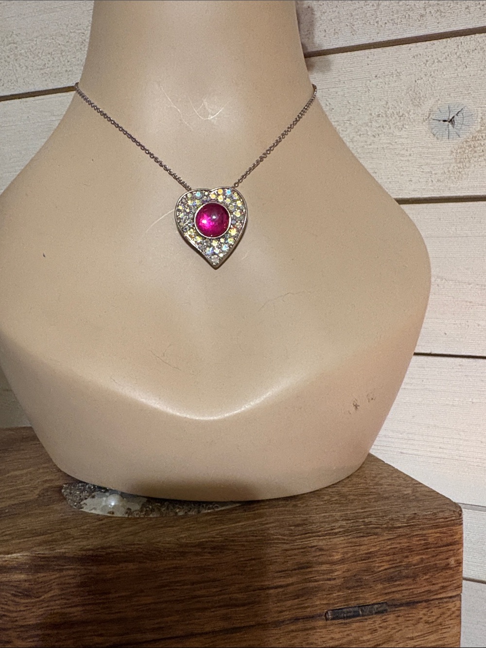 Betsey Johnson Clara Rose Pink Crystal Heart Pendant Necklace RETIRED